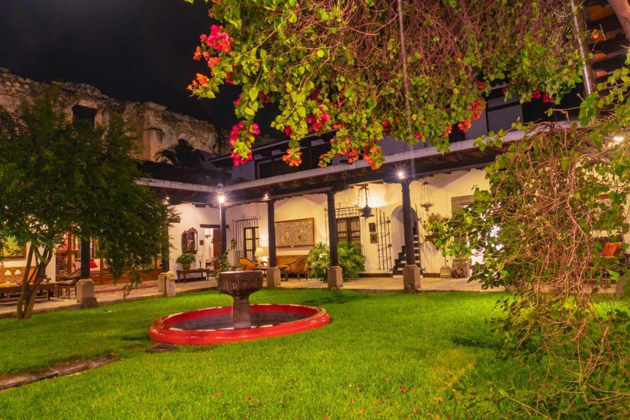 Las Cruces Boutique Hotel Antigua Exterior photo